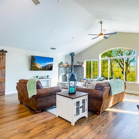Mystic Mountain Villa, 14 Miles From Yosemite Oakhurst Dış mekan fotoğraf