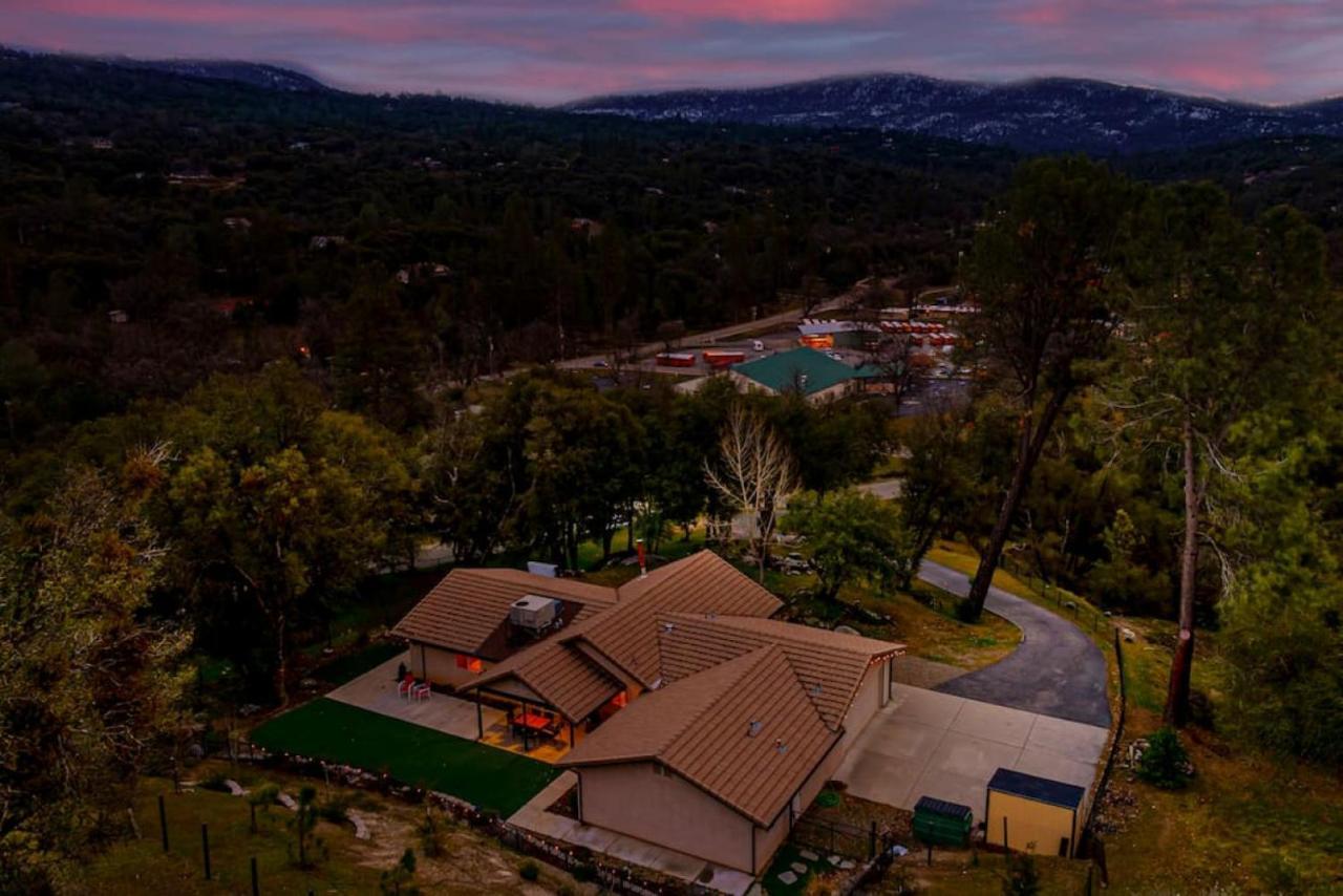 Mystic Mountain Villa, 14 Miles From Yosemite Oakhurst Dış mekan fotoğraf
