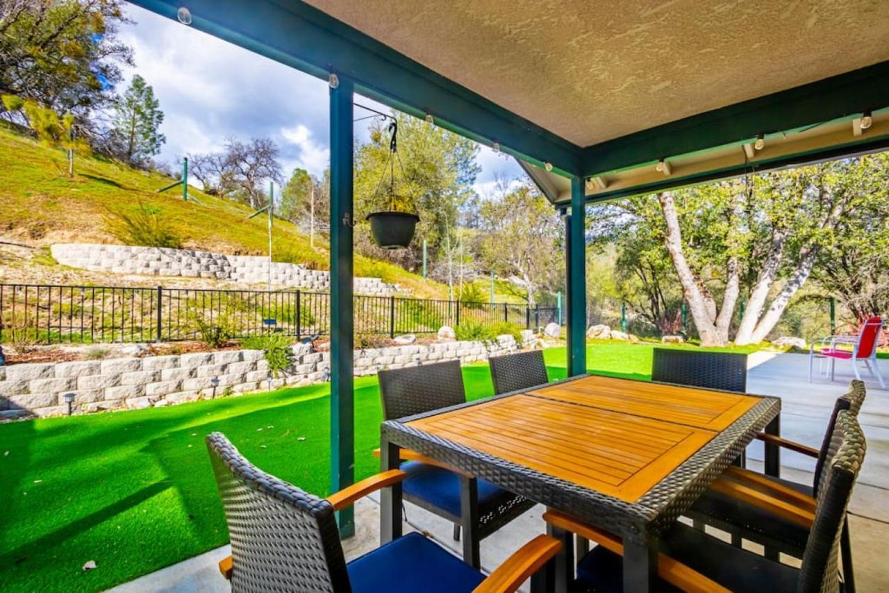 Mystic Mountain Villa, 14 Miles From Yosemite Oakhurst Dış mekan fotoğraf