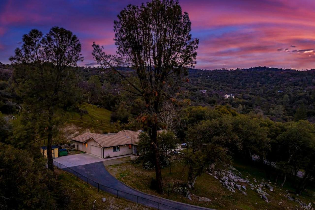 Mystic Mountain Villa, 14 Miles From Yosemite Oakhurst Dış mekan fotoğraf
